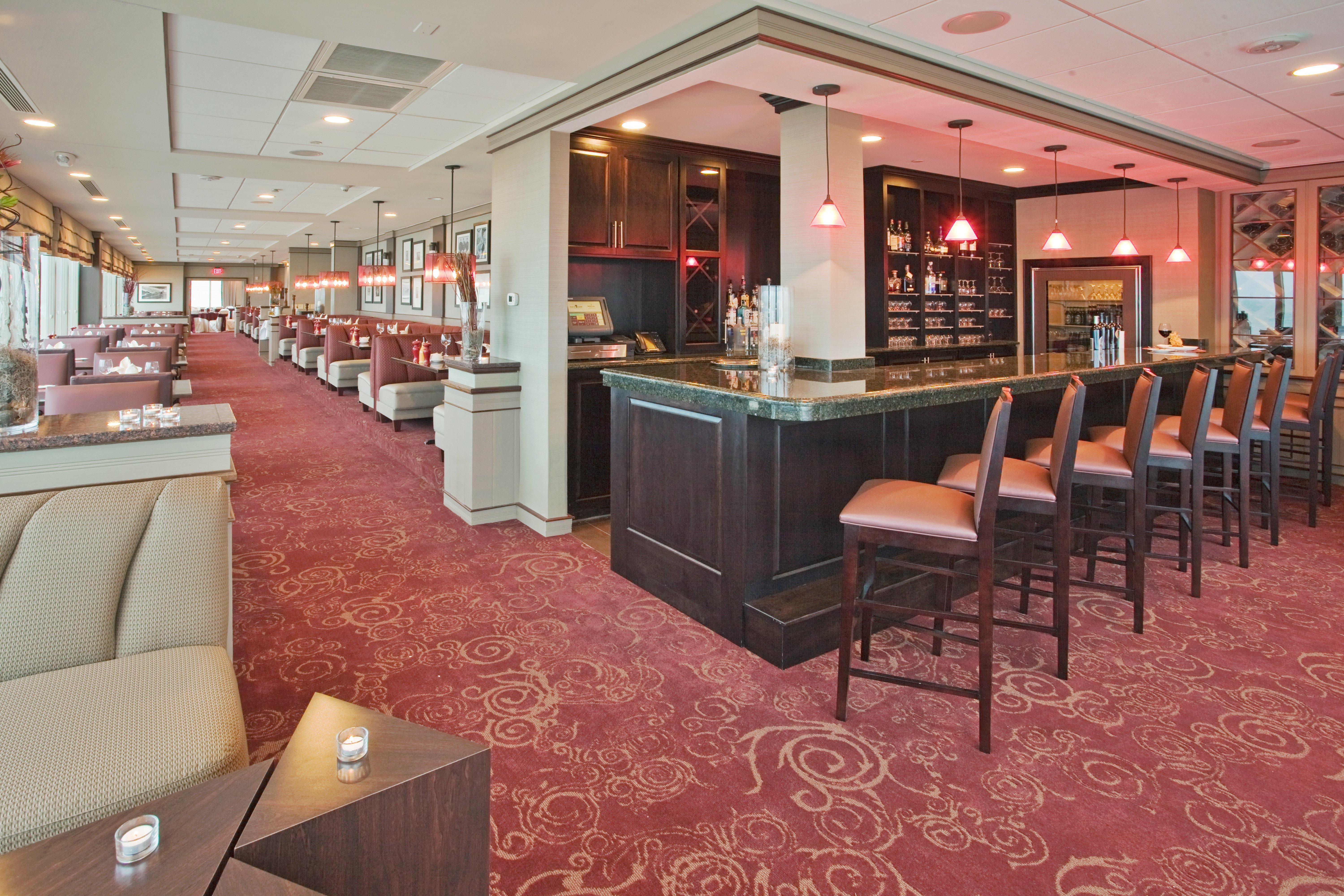 Holiday Inn & Suites Virginia Beach - North Beach By Ihg Exterior photo