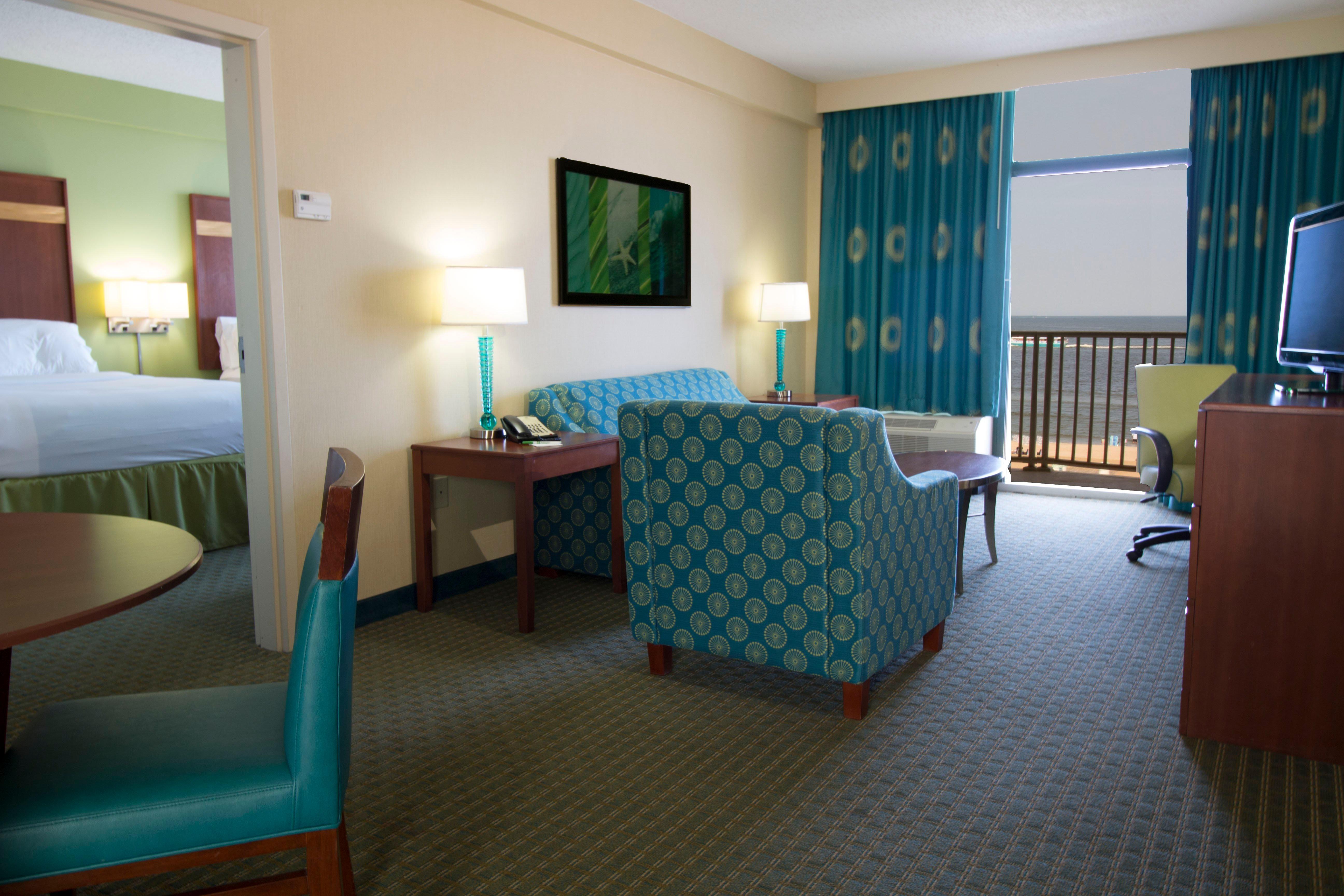 Holiday Inn & Suites Virginia Beach - North Beach By Ihg Exterior photo