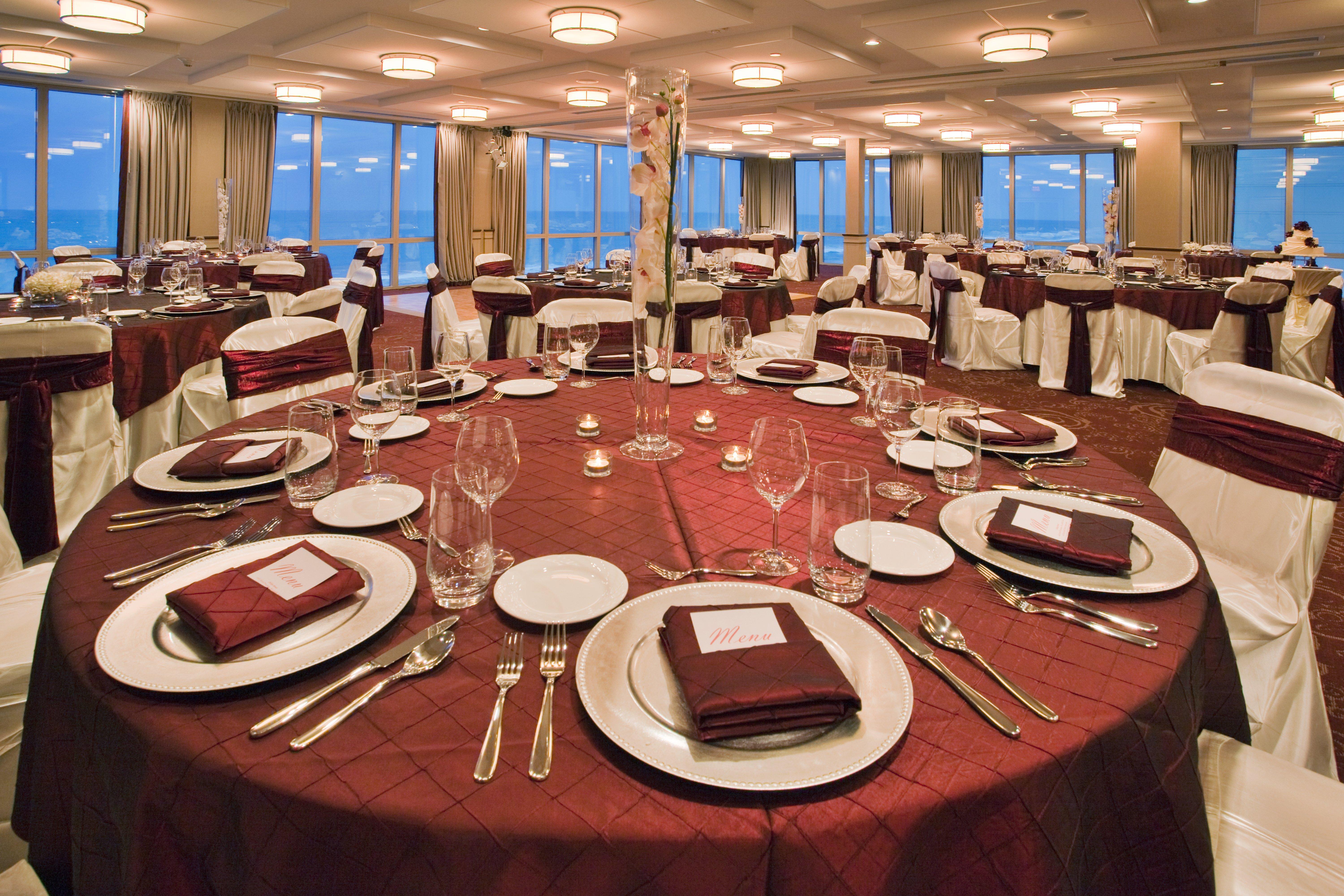Holiday Inn & Suites Virginia Beach - North Beach By Ihg Exterior photo
