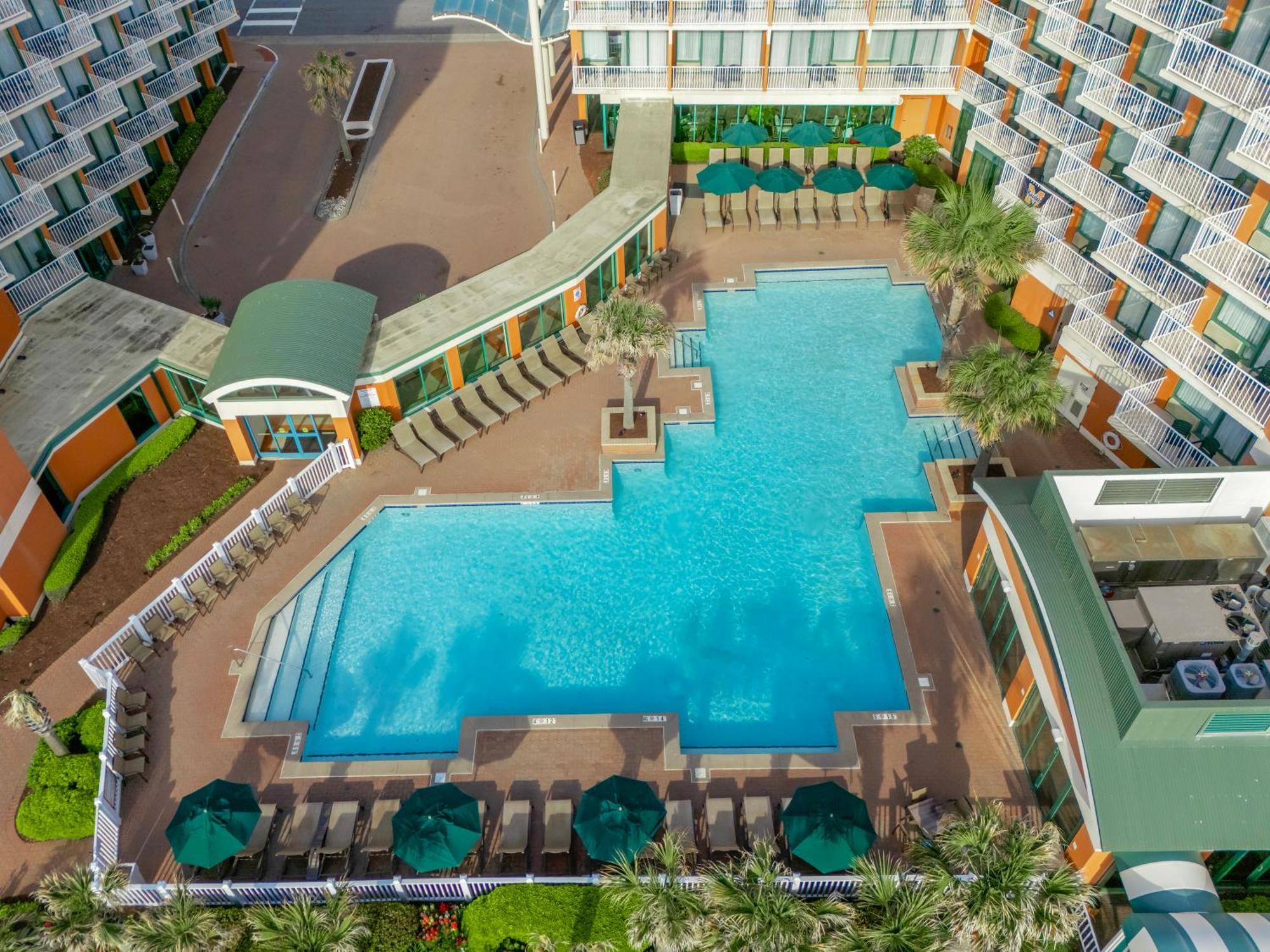 Holiday Inn & Suites Virginia Beach - North Beach By Ihg Exterior photo