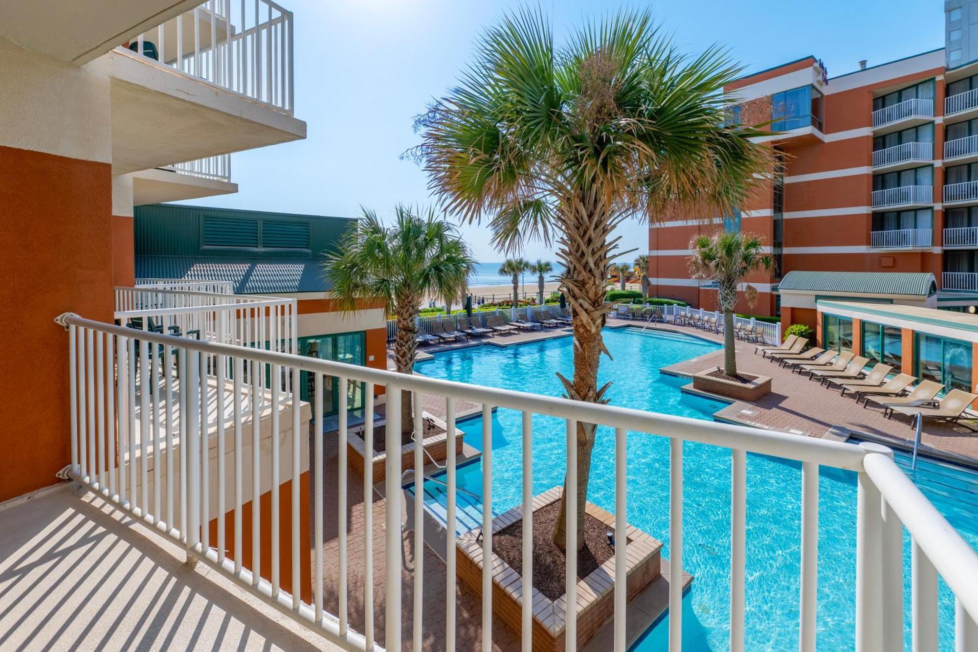 Holiday Inn & Suites Virginia Beach - North Beach By Ihg Exterior photo