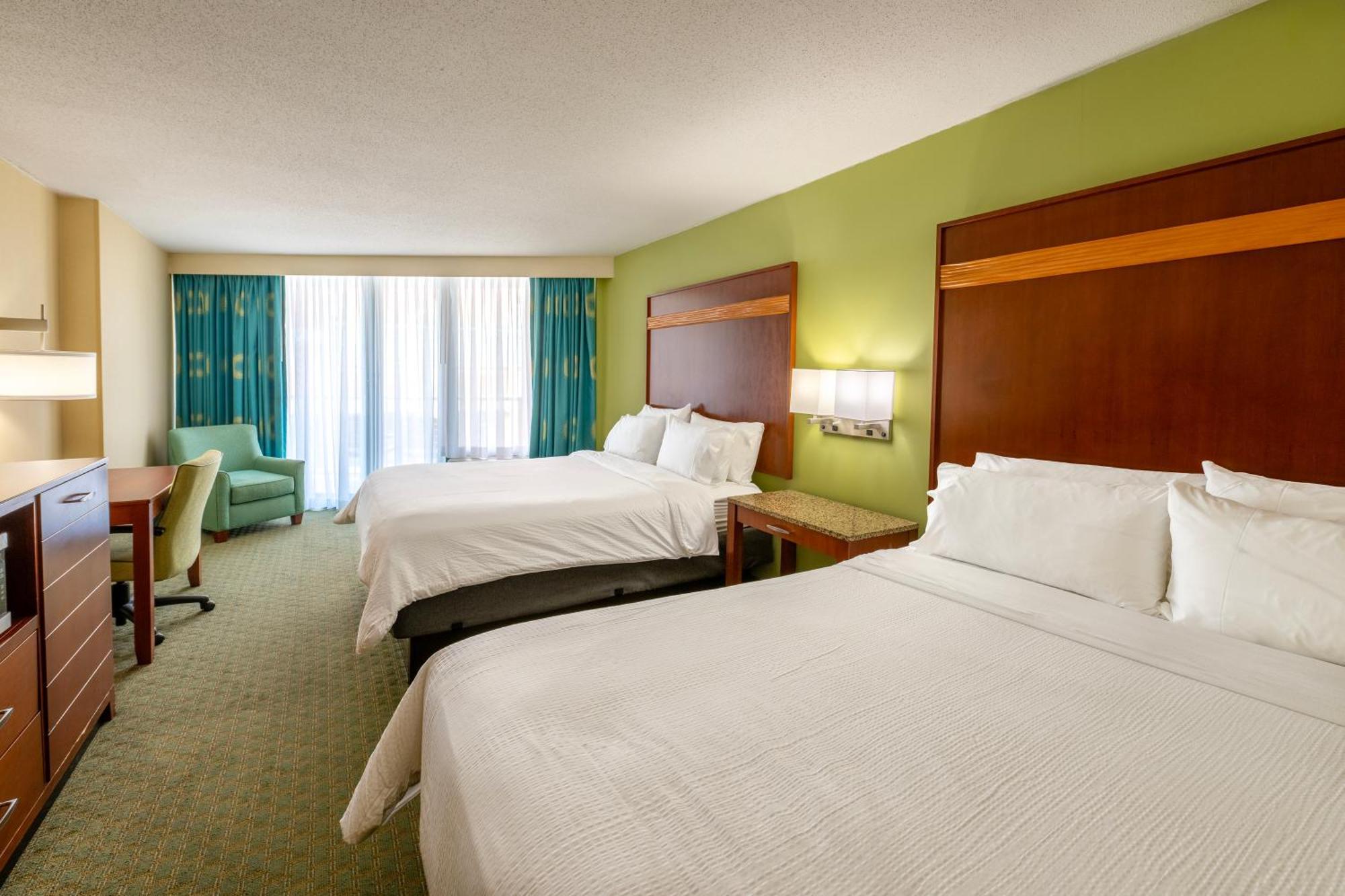 Holiday Inn & Suites Virginia Beach - North Beach By Ihg Exterior photo