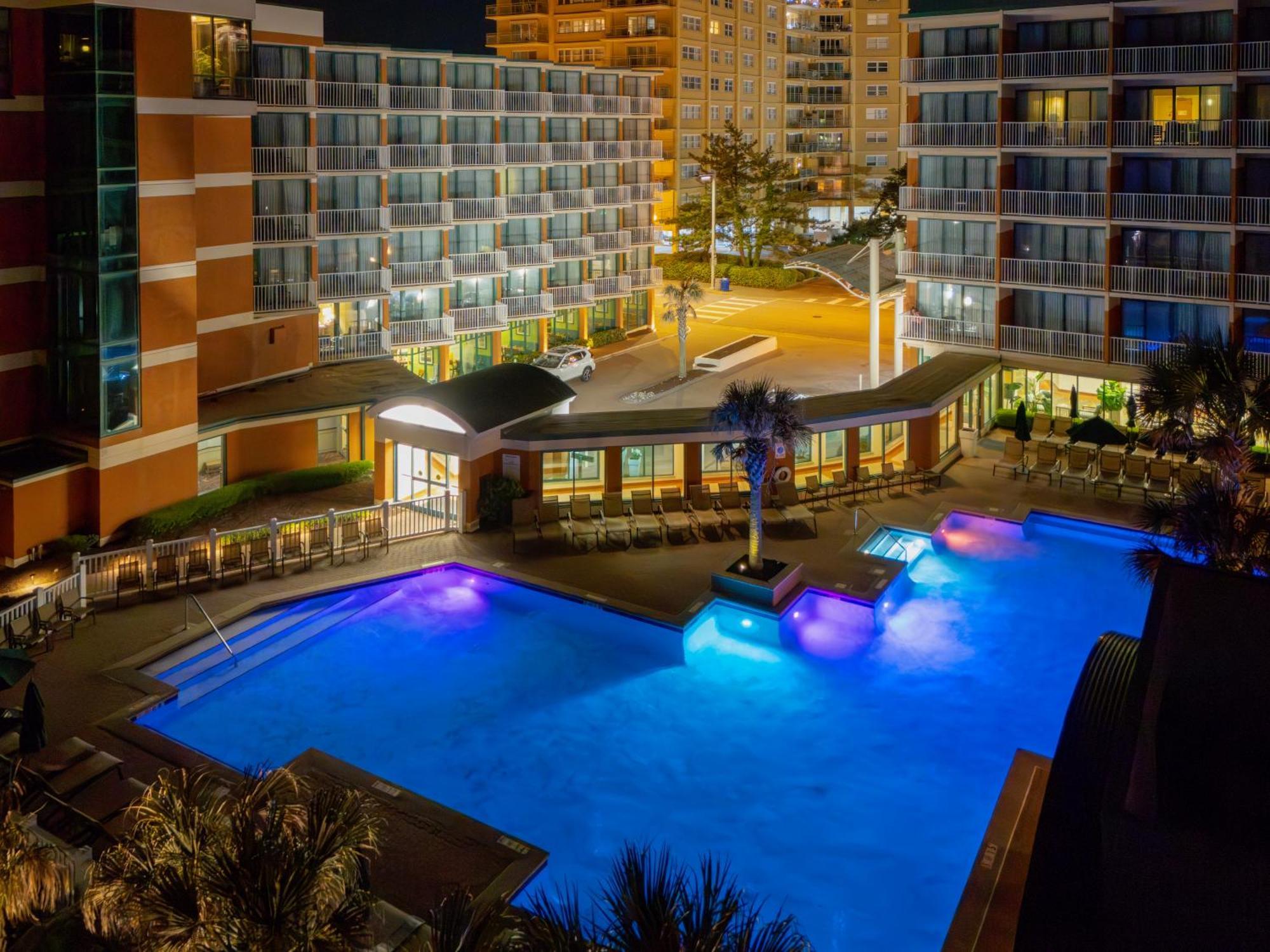 Holiday Inn & Suites Virginia Beach - North Beach By Ihg Exterior photo